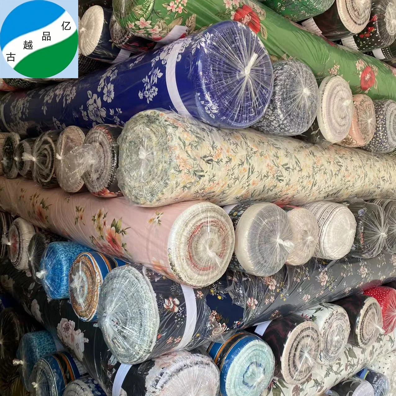 Ткани для одежды готовые товары хорошие продажи большое количество дешевая 100% полиэстер пузырь шифоновая ткань с принтом в наличии