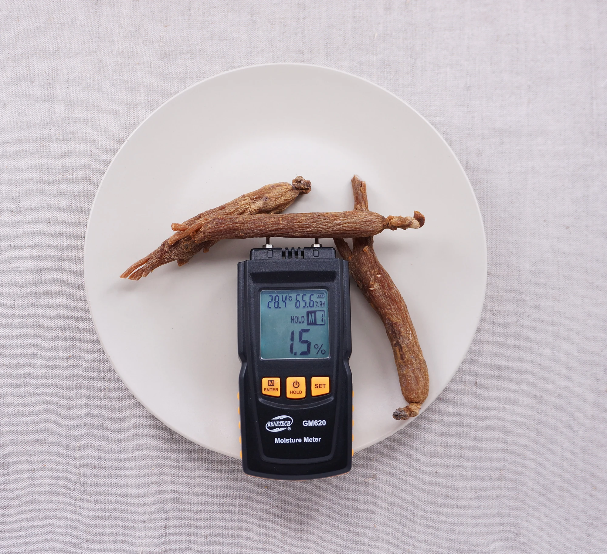 hot wholesale Raw Chinese Herbs red korean ginseng root original for sale 25 pcs