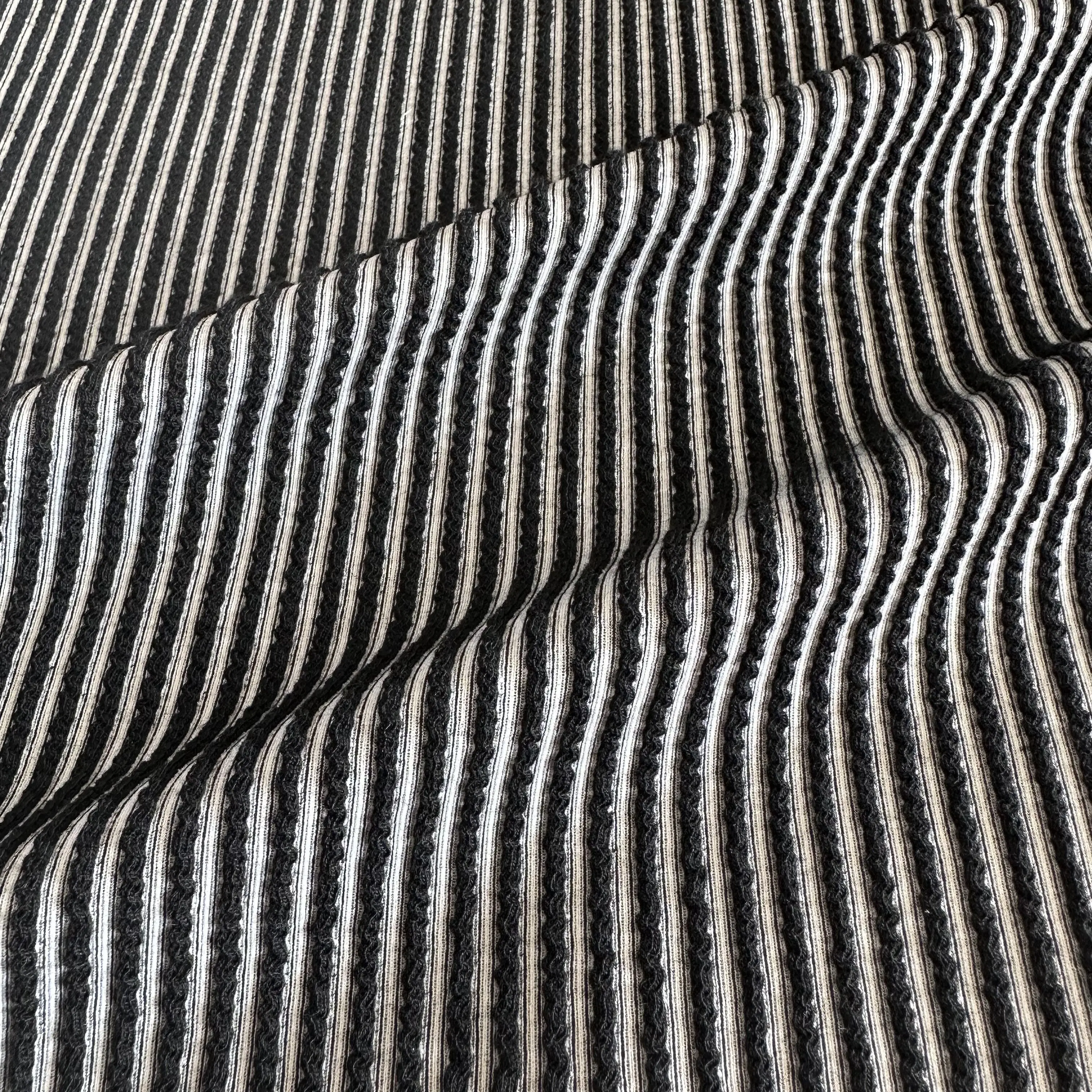 hot sale stripe rib jacquard fabric 95% polyester 5% spandex knitted yarn dyed crinkle crepe fabric for garment