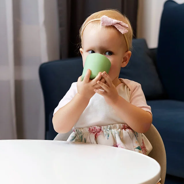 ES-Pro High Quality Non-Toxic Reusable Silicone Baby Cup Simple Drinking Cup Straw Kids Environmentally Training Cup Feeding