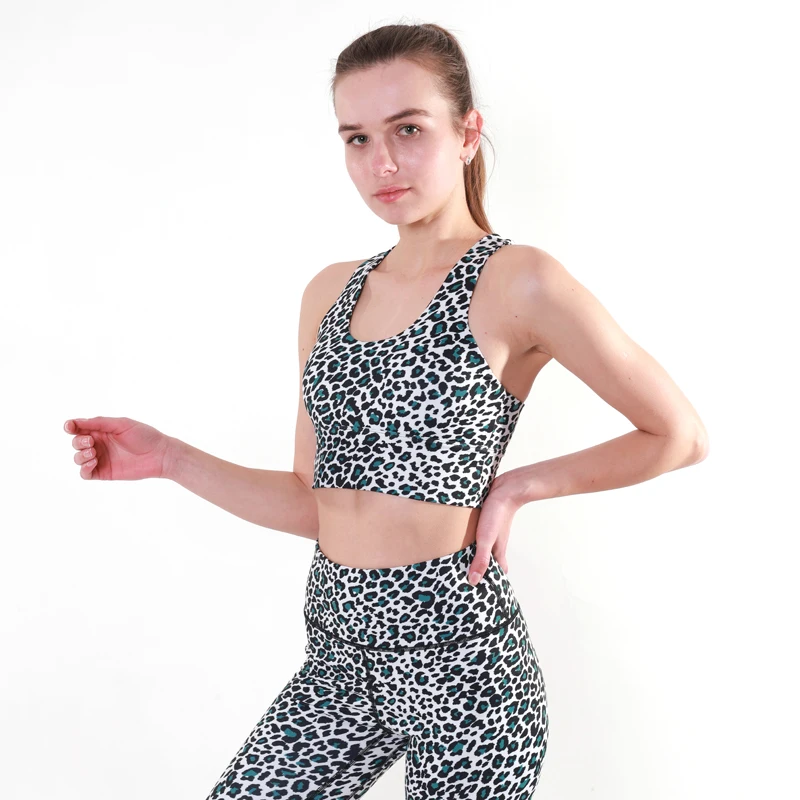 2022 spring and summer new double shoulder strap custom nylon spandex beautiful back fitness sports r yoga bra