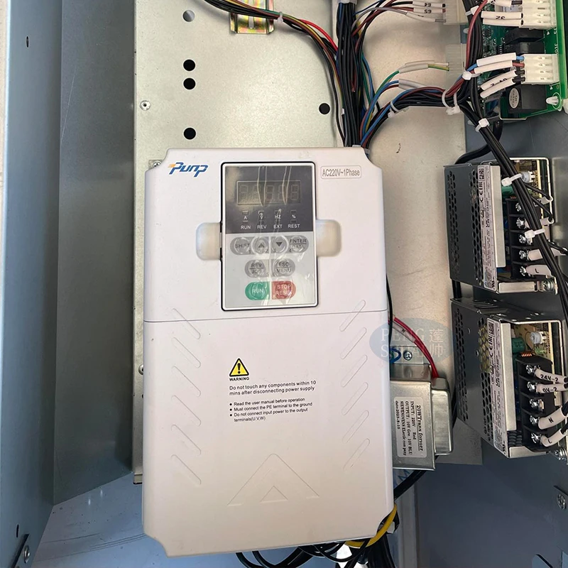 5.5kw 11kw 15kw 2.2kw 3.7kw Vector frequency converter  inverter laundry spare parts