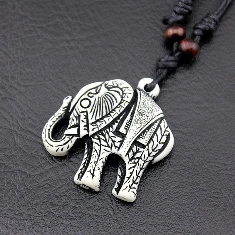 Ethnic Handmade Wax Cord Wood Beads Adjustable Choker Animal Resin Elephant Pendent Totem Amulet Jewelry For Men Women