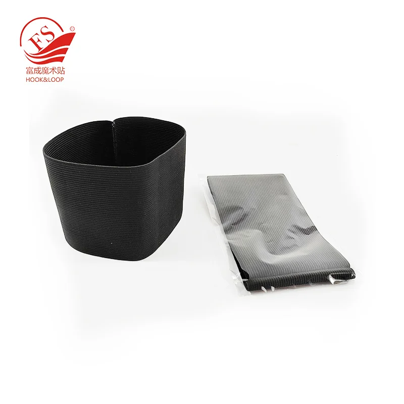 Good Quality 80*320 mm  Elastic Hook And Loop Soccer Football  Captain Armband In Black Color