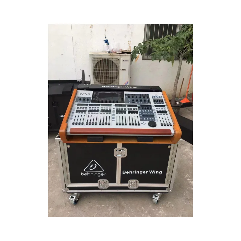 Flight Road Mixing Console Mixer Flip Case Wing Flightcase