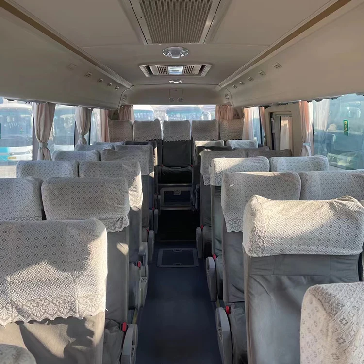 2017 Years Yuchai Yutong 6816 Bus Long Distance Used Passenger Coach Bus Yutong 35 Seats Special Bus