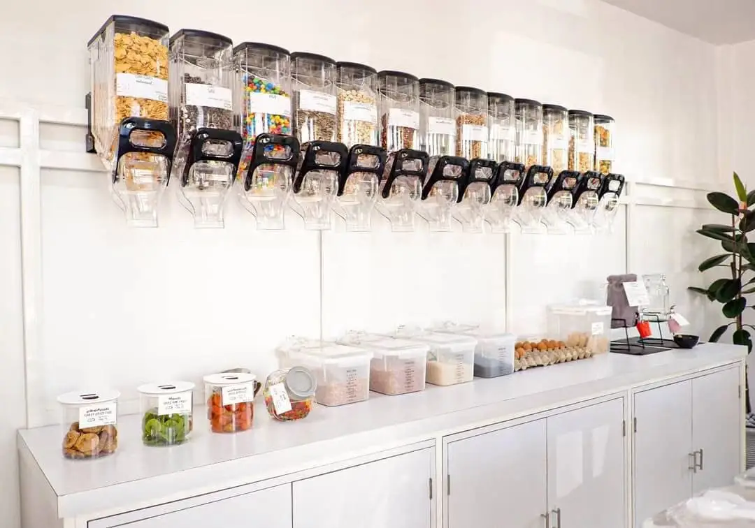 Top plastic gravity food dispenser bin bulk candy cereal nut dispenser for supermarket