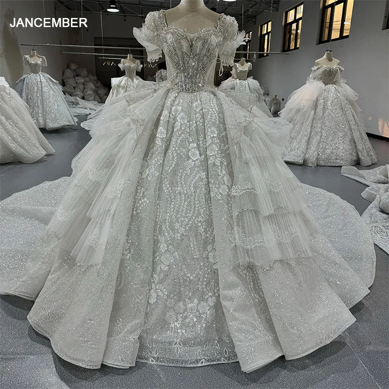 Luxury Lace White Ball Gown Princess Wedding Dress 2024 Elegant Strapless Ruffles Bride Gowns Mn263