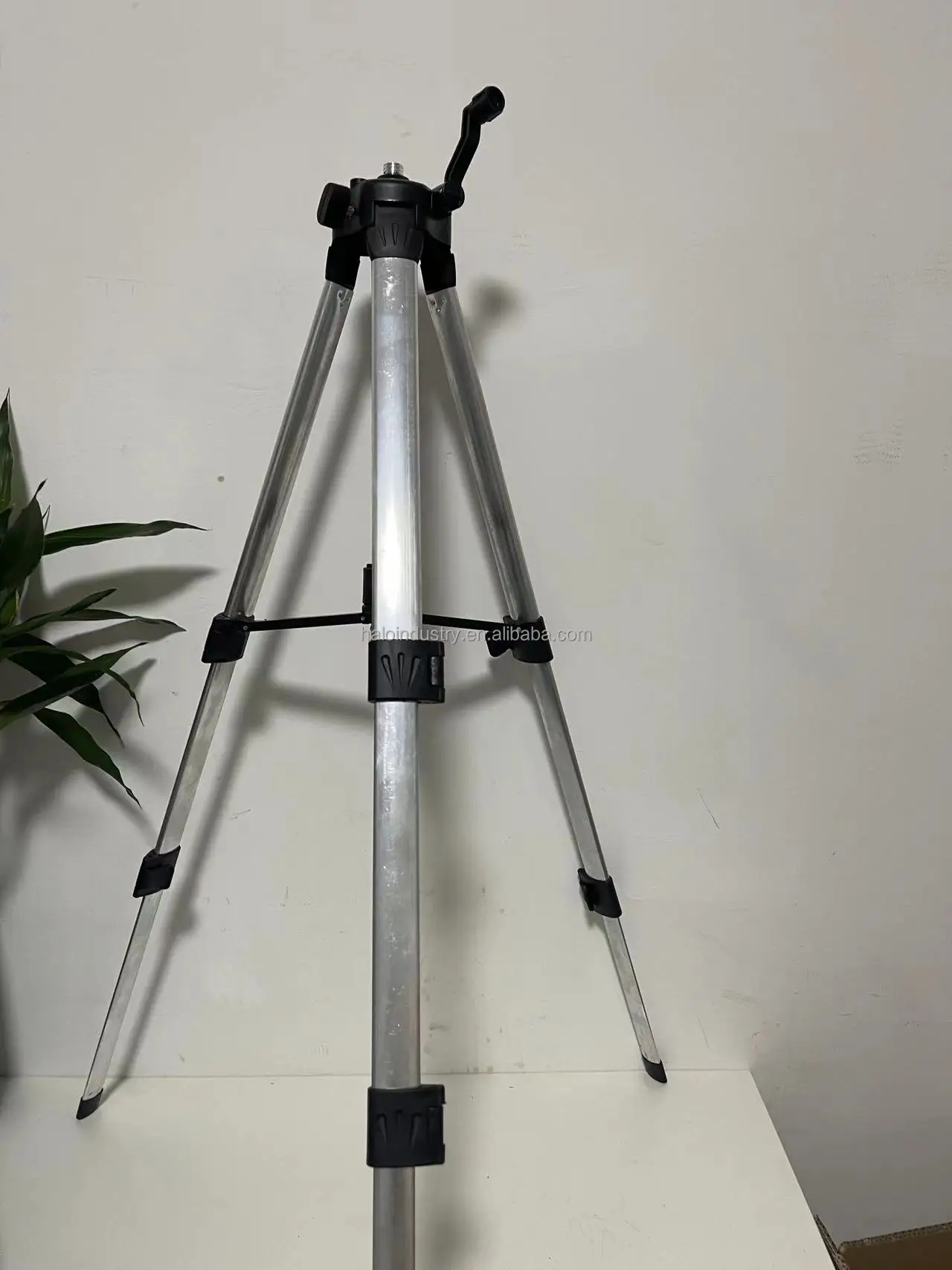 Hot Selling Cheap 1/1.2/1.5m laser level tripod spare parts telescopic holder with lightweight aluminum alloy