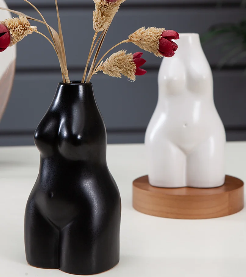 Modern Black Flower Vase Ceramic Body Vase with Human Shape Home Furnishings Ornament