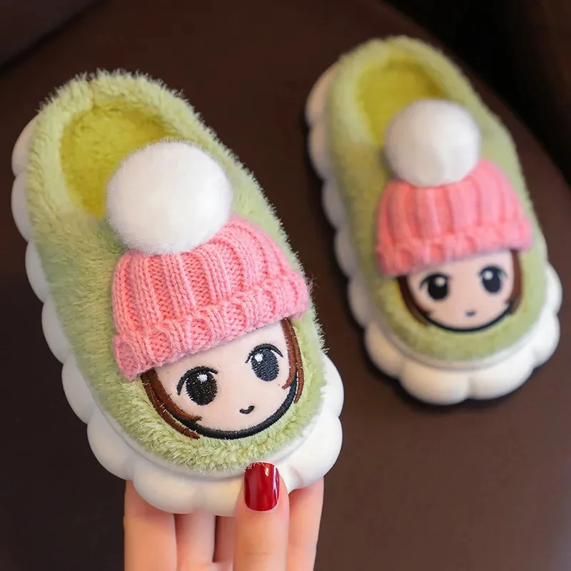 Professional manufacturer wholesale 3d character child winter plush fuzzy home slippers