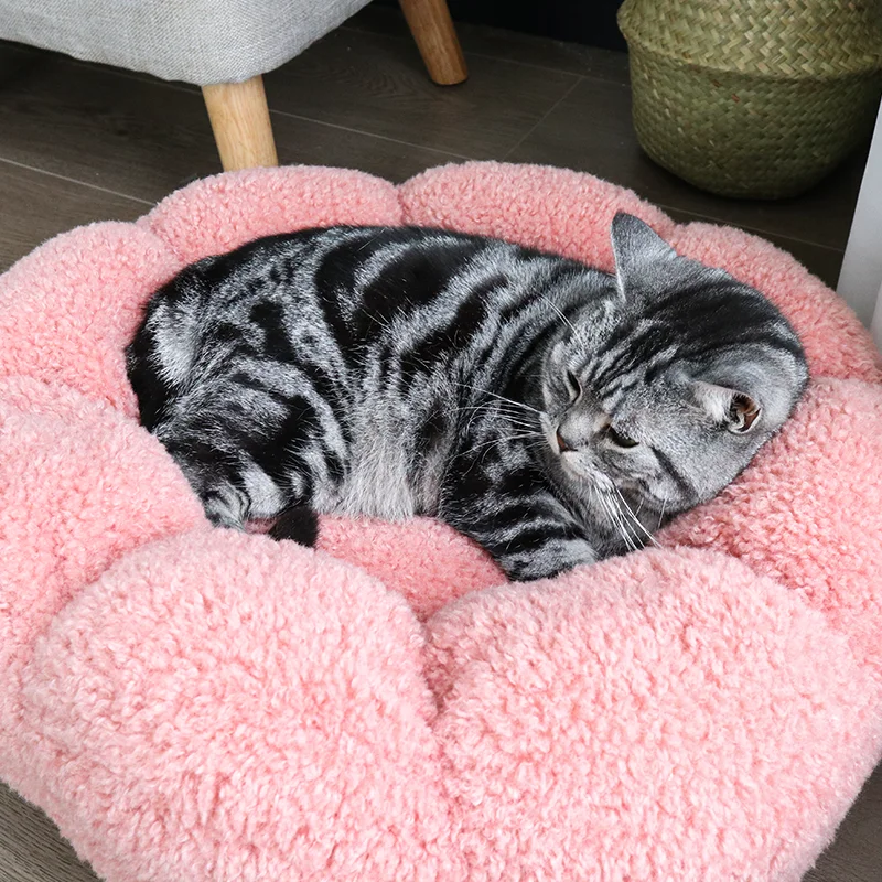 Handmade petals soft breathable comfortable warm fancy dog beds pet cute beds best beds for pets