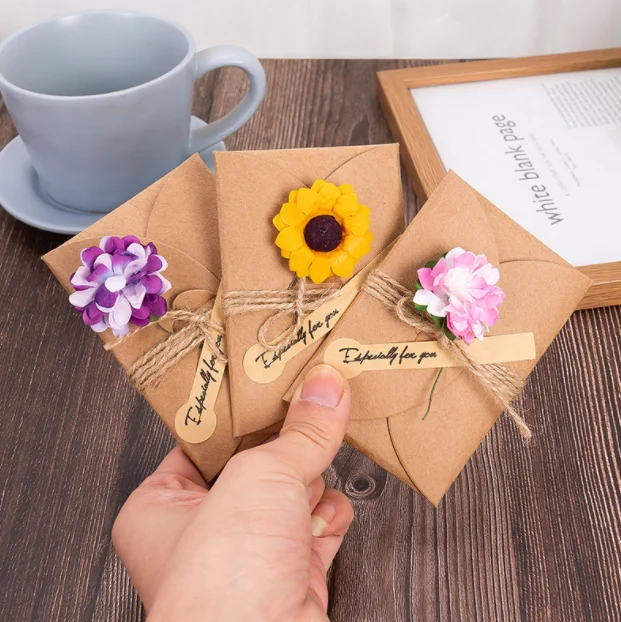 Vintage kraft paper dry flower creative DIY blessing greeting card holiday hand gift business gift box gift card
