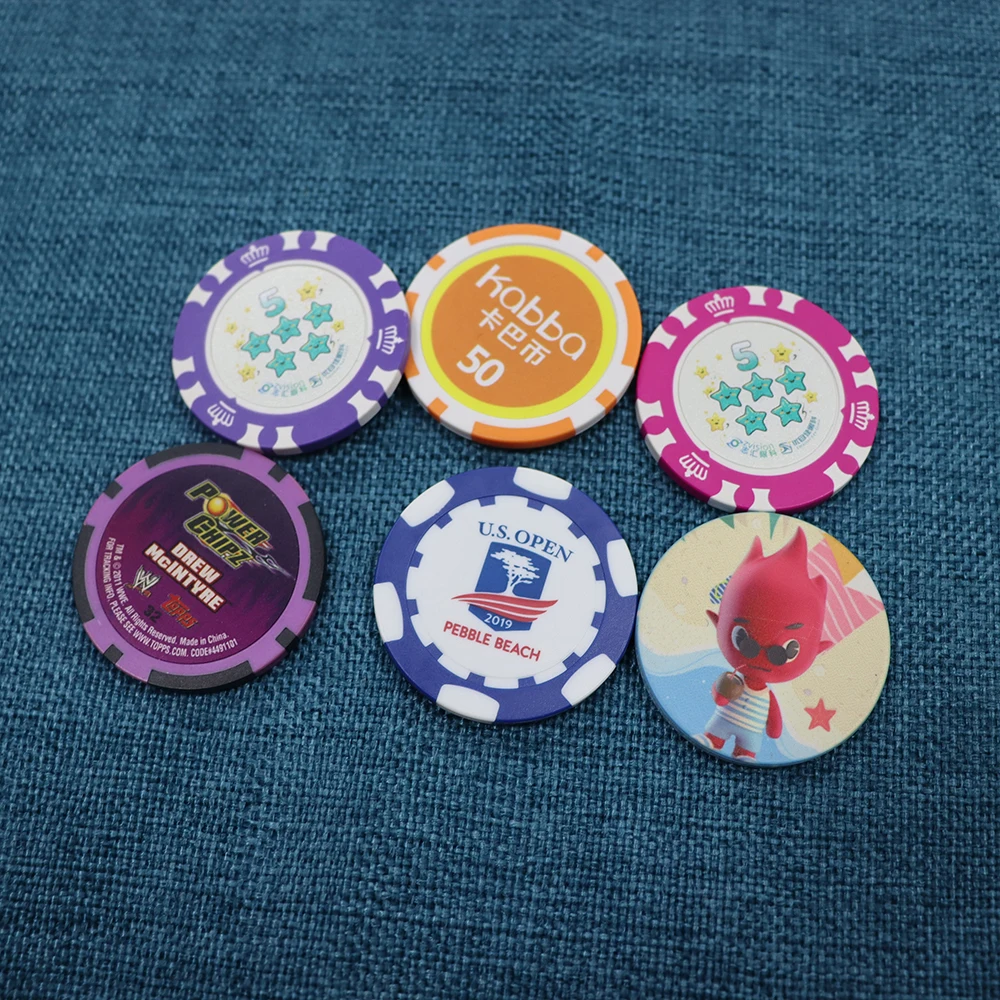 Пользовательские казино фишки логотип 12 г керамические покерные 2 игральные карты монеты с алюминиевой коробкой