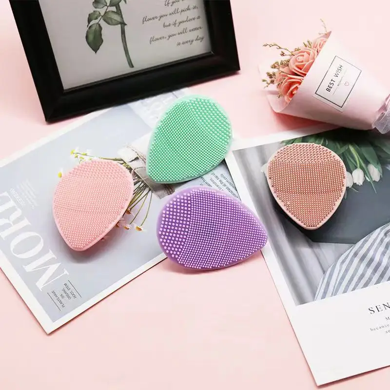 Face Cleaning Device Sonic Deep Skin Pore Cleansing Massager Silicone Bath Massage Brush Make Up Brush Cleaner