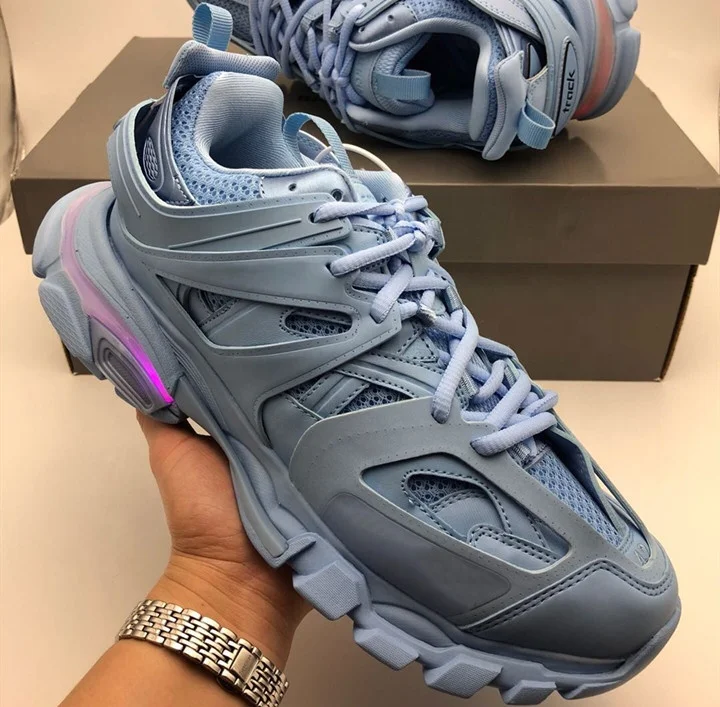 2021 Wholesale Brand Track Sneakers With Led Light Men's Running Sport Shoes