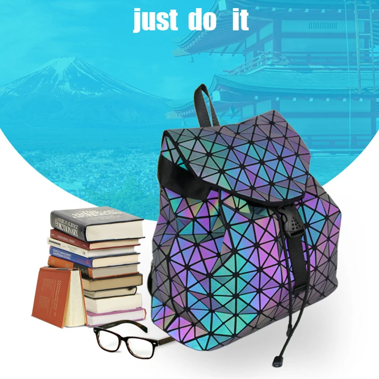 
HAOMEI Women Luminous Geometric Backpack Reflective Fabric Fluorescent Gradient laptop Backpack 