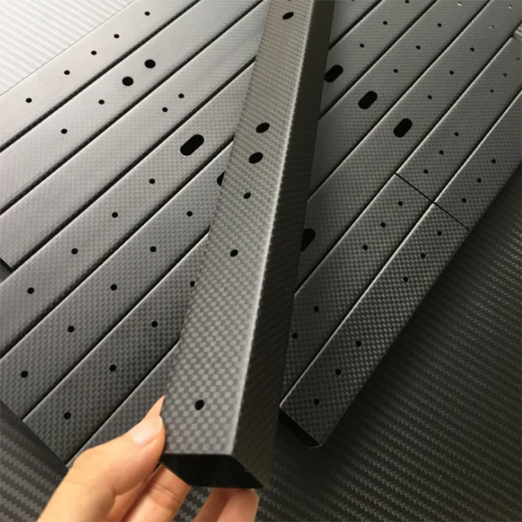 Oem lightweight heat resistance carbon fibre pipe tube cnc cutting tubes cnc carbon fiber tubes connector with customized holes