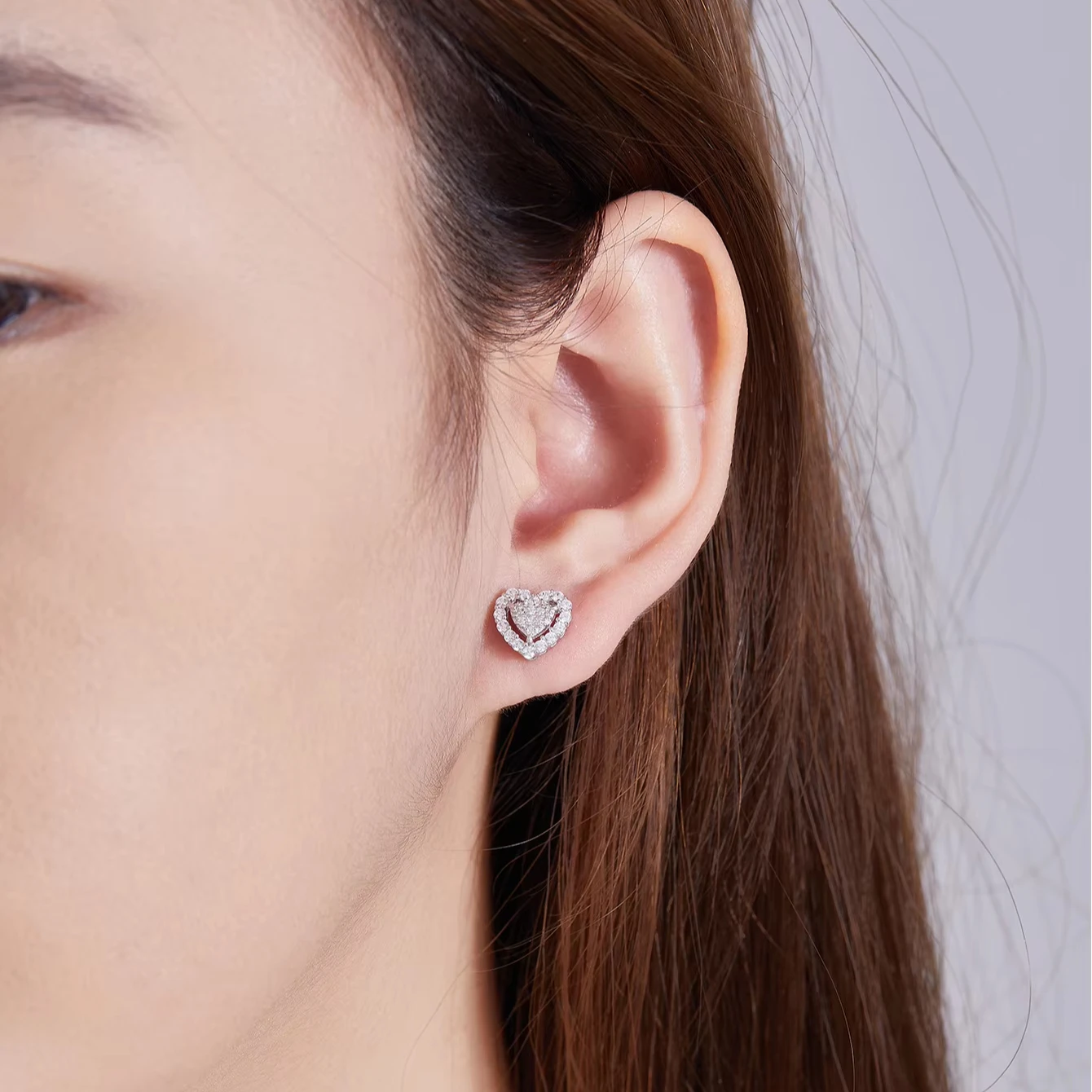 Fashion Heart Stud Earrings Rhodium Platinum Claw Setting Inlay 925 Sterling Silver Moissanite Heart Stud Earring Jewelry