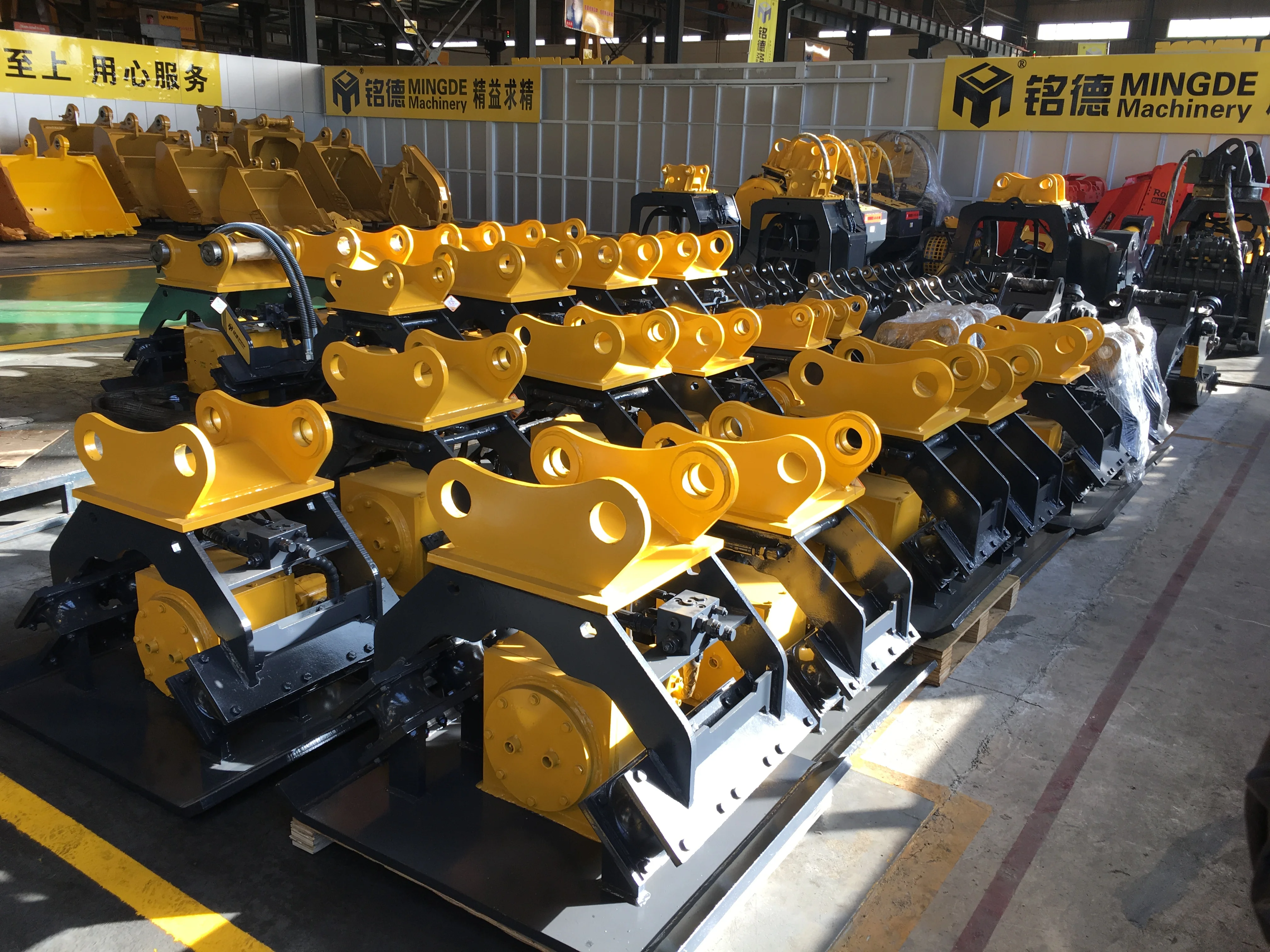 Monde High Quality hydraulic vibrating plate compactor vibrating compactor Machine Earth Compactor