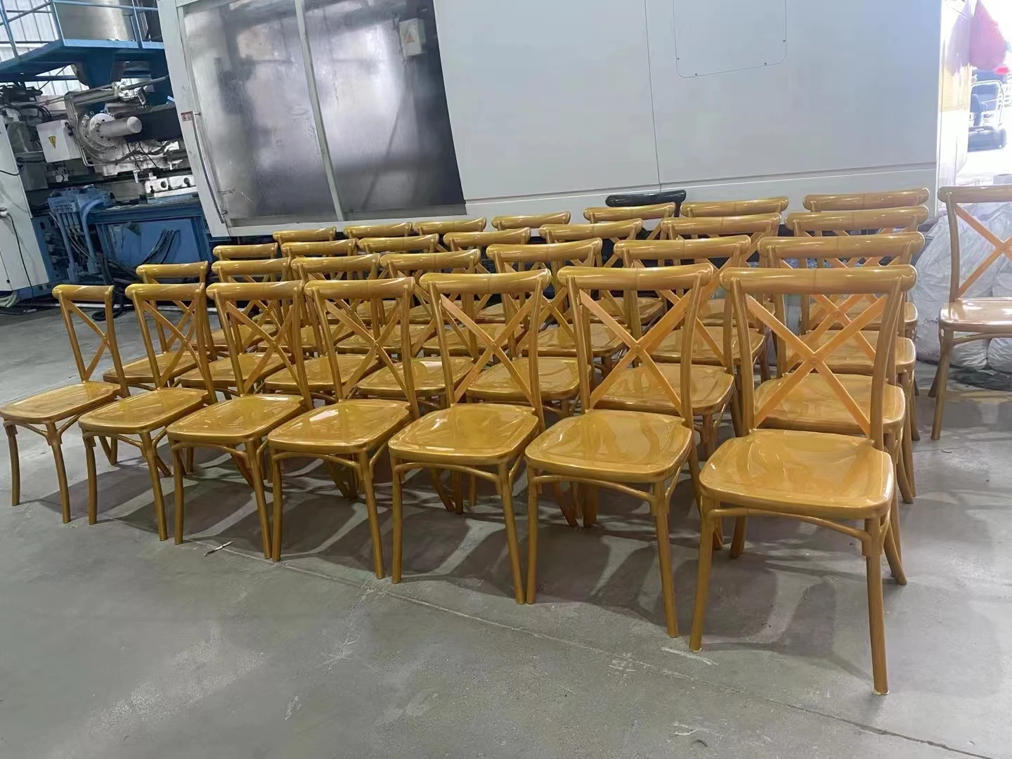 tiffany chair Outdoor Garden Wedding Banquet Hotel Restaurant Party White Plastic Dining Chairs for Event party wedding