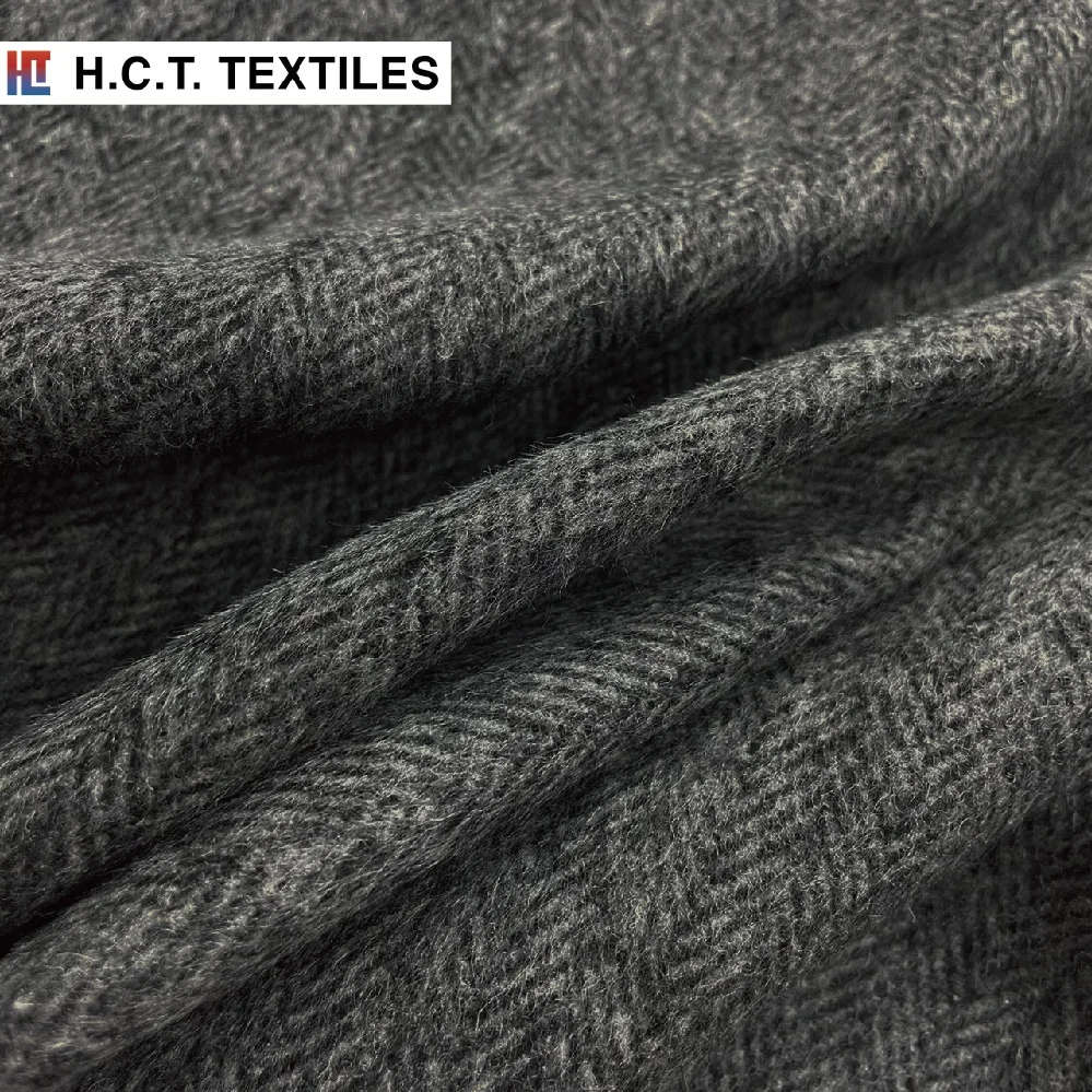 Экологически чистая ткань из переработанного полиэстера для пальто и курток, 270 г