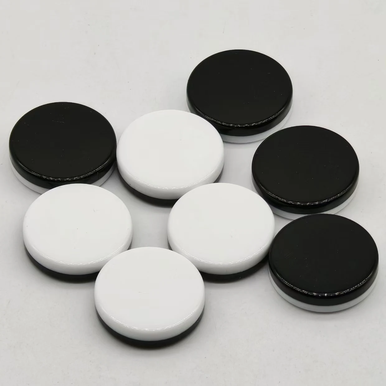 factory direct sales stock luxury high quality luxury backgammon checker hand made acrylic chess pieces set checkers