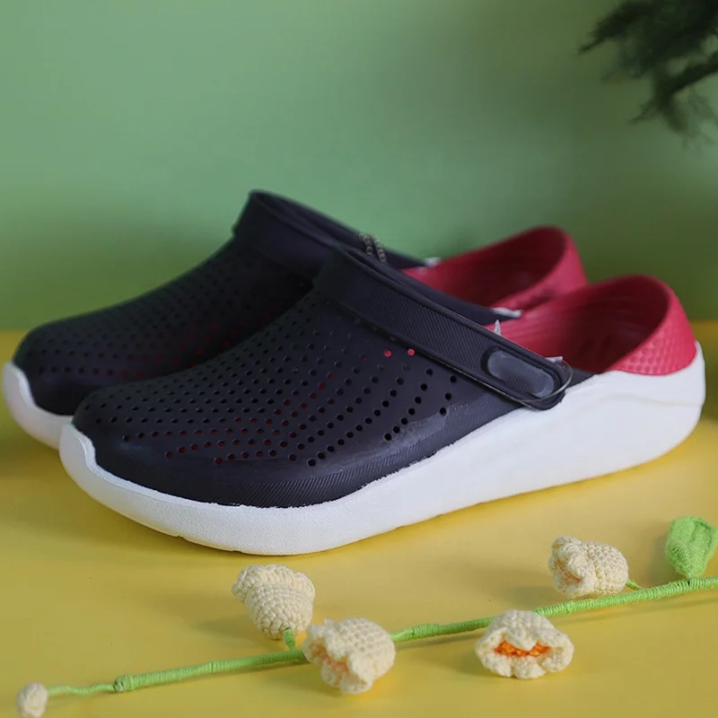 New arrival light weight colorful  Flat sandals men and women couples beach shoes hole clogs mules