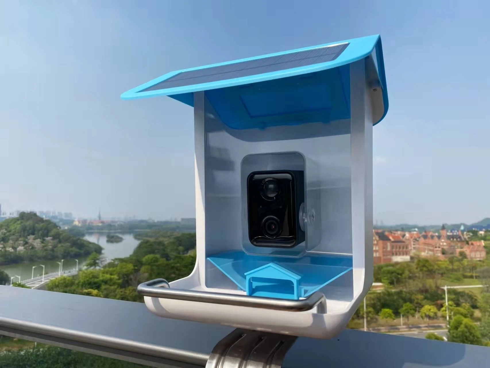 Кормушки для птиц со скидкой в мире уличной подвесной кормушки