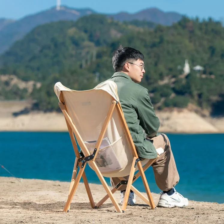 Leisure Chair Living Room Wood Beach Nordic Modern Simple Hardwood Canvas Large Portable Camping Moon Chair with Storage