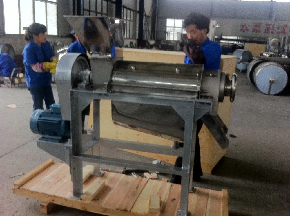 Coconut Commercial automatic Fruit Juicer / industrial juice extractor