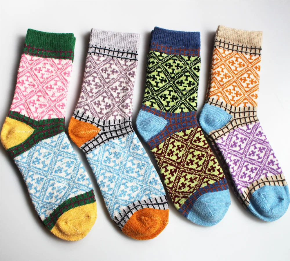 Grey wool socks with red stripe thick winter heated hiking socks alpacas cashmere merinos 2022 new