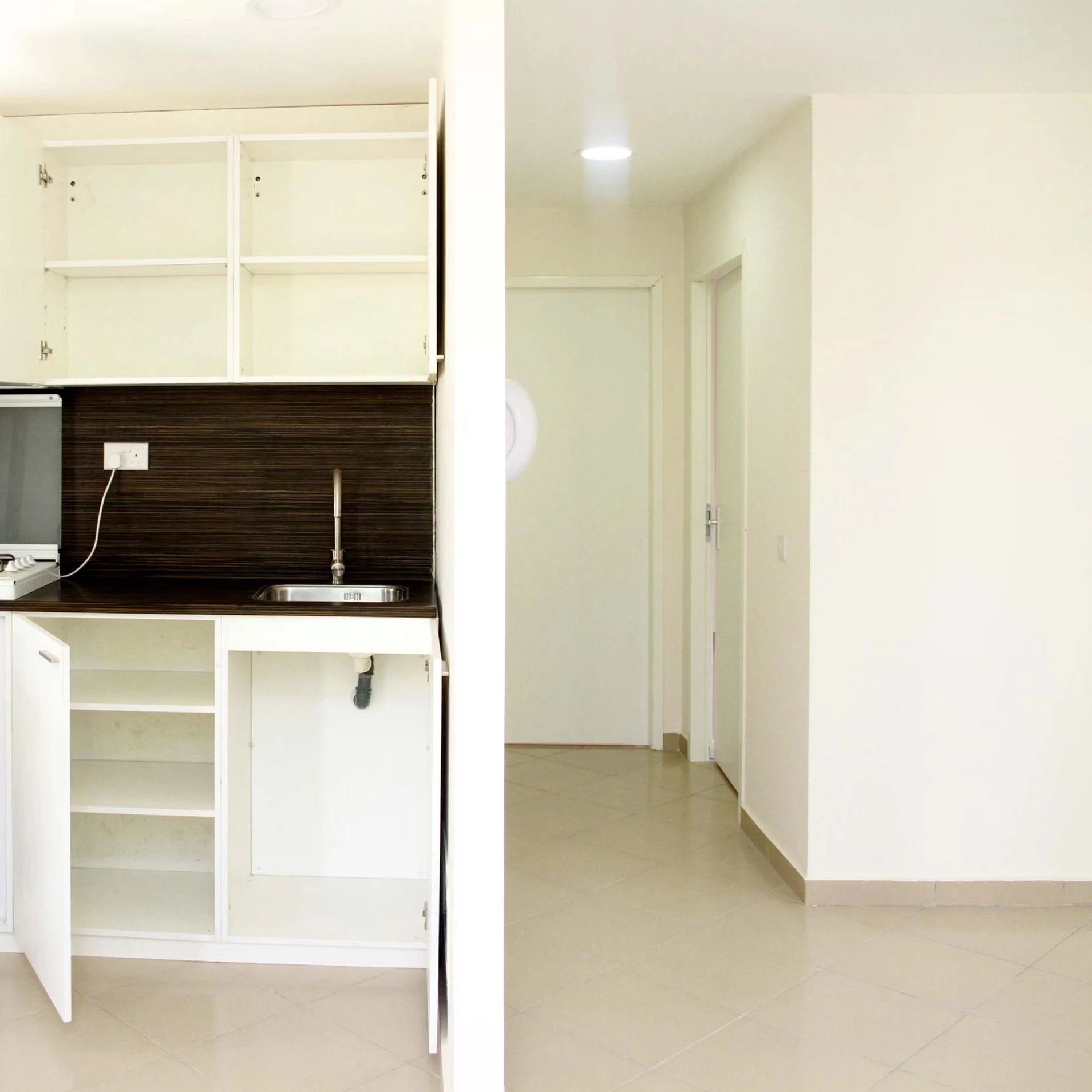 Quacent Luxury Modern Two Storey Container Prefabricated Home Tiny Wooden Prefab House Buildings Cabins Hotel Apartment Villa