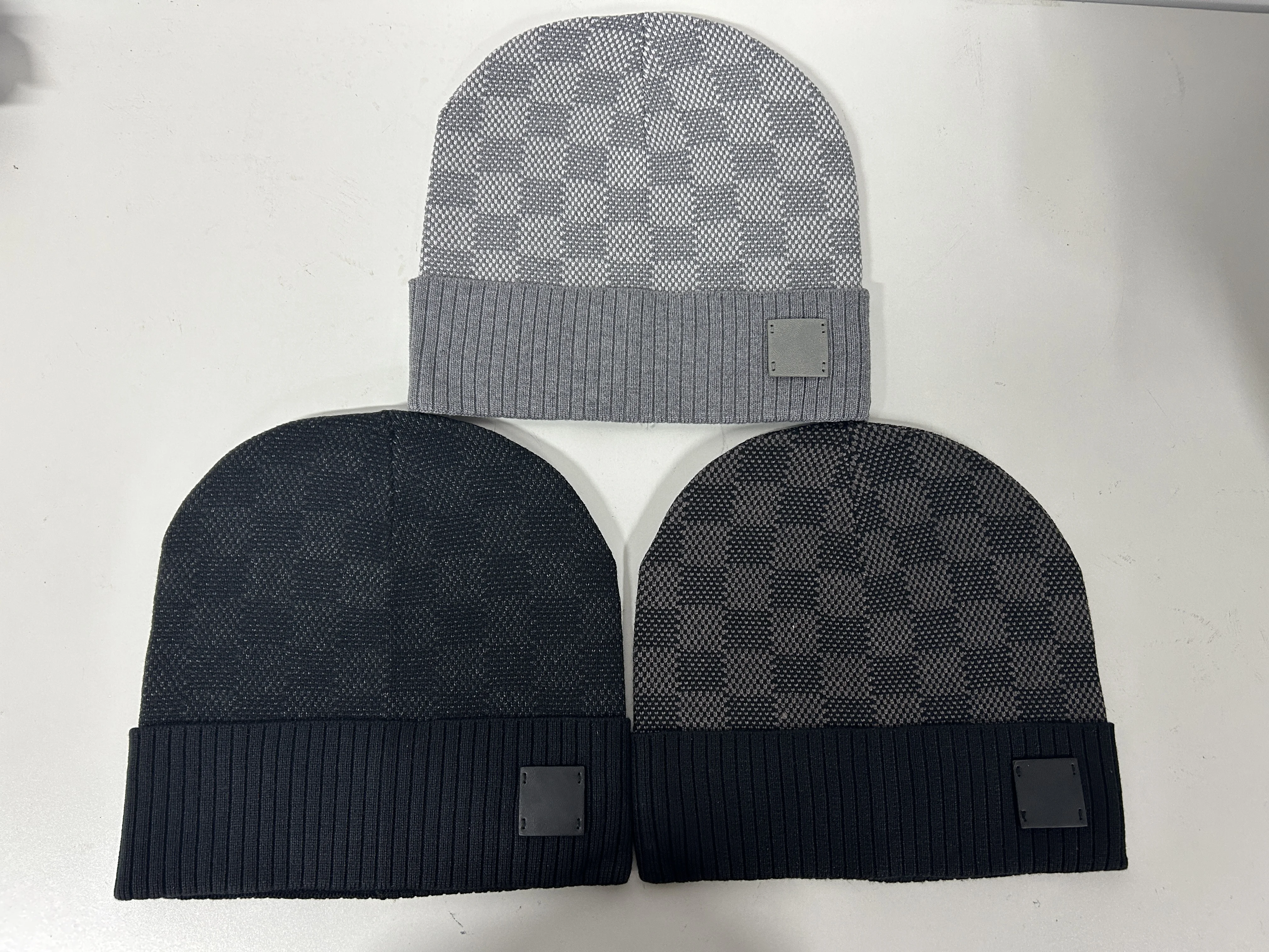 Autumn Winter Fashion Wool Beanie Plaid Letter Knitted Hat Warm unisex outdoor brand luxury designs high quality wholesale cap