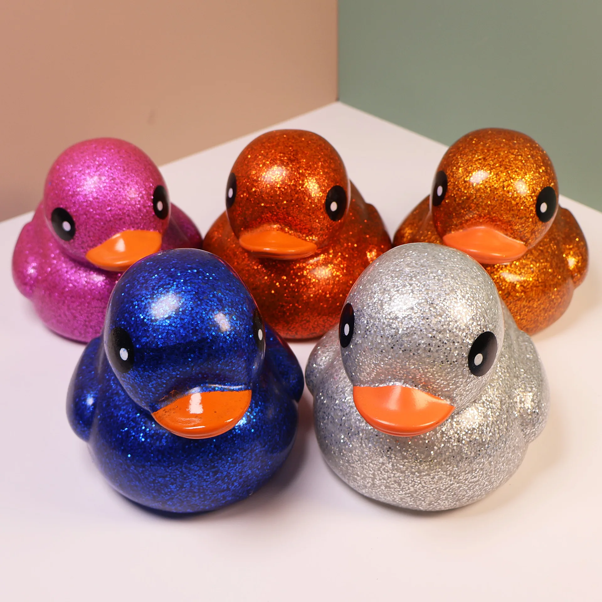 14cm  Vinyl Silver Pink Blue Red Glitter Duck Bath Playing Toys For Babies