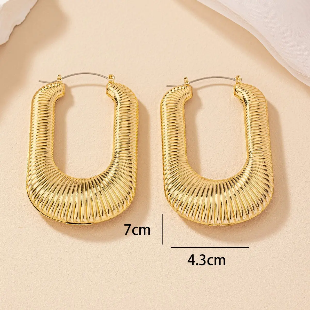 Fashion metal 18K gold titanium steel threaded brand big U shape chunky hoop earrings Jewelry for women