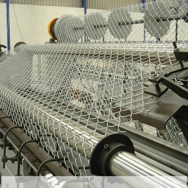 Heavy Duty PVC Coated & Galvanized Chain Link Wire Mesh Fence Farm Garden Slope Protection Chain Link Fencing