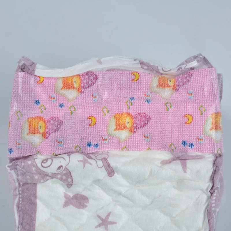 Dry Surface Baby Diapers Have Strong Water Absorption and Can Be Used with Peace of Mind
