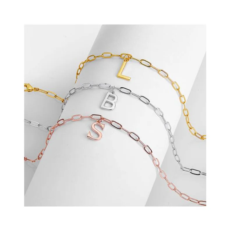 Fashion 26 Letter Paper Clip Bracelet Stainless Steel Bracelet Does Not Fade Send Friend Girlfriend Gift Jewelry