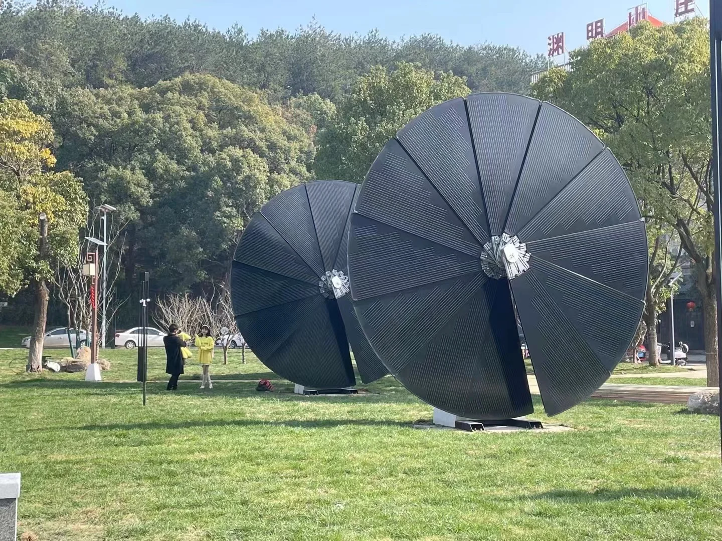 pv tracker 2.6KW solar landscape tracker solar flower flower type solar system flower solar panel system