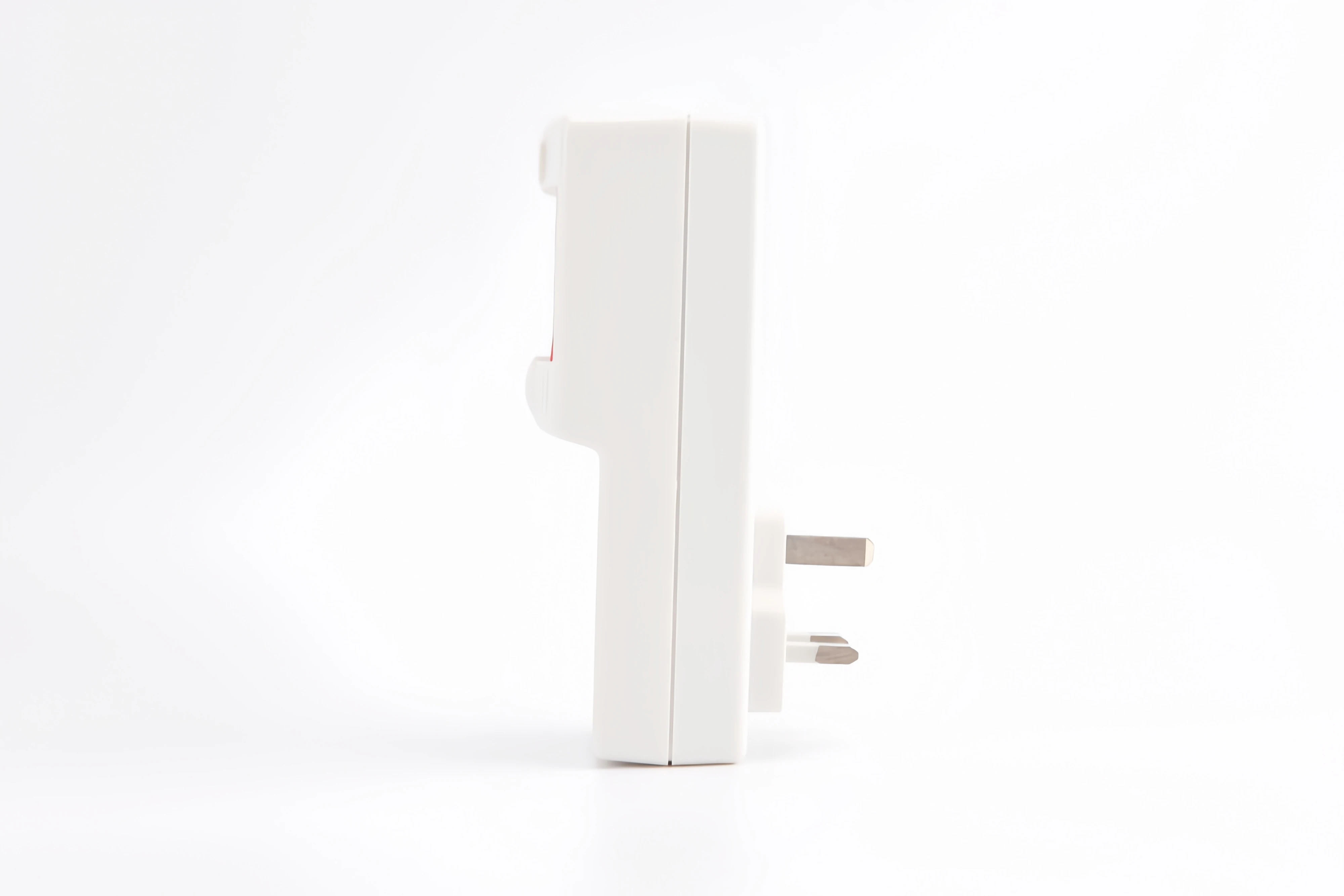 TV protector British standard socket TV computer DVD automatic voltage regulator