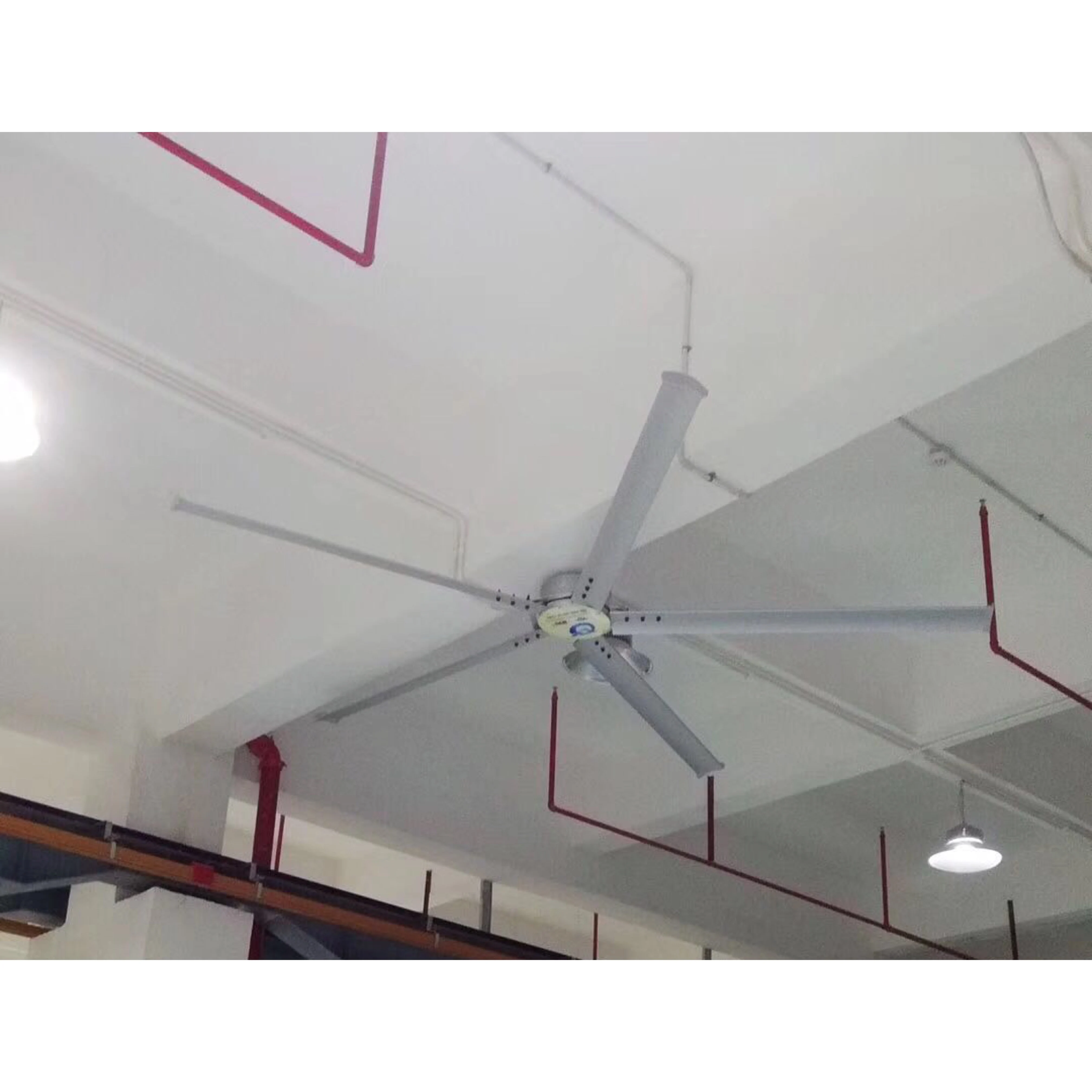 Промышленный потолочный вентилятор QX для установки на крыше