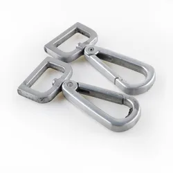 Design fashion carabiner hook with latch for bag