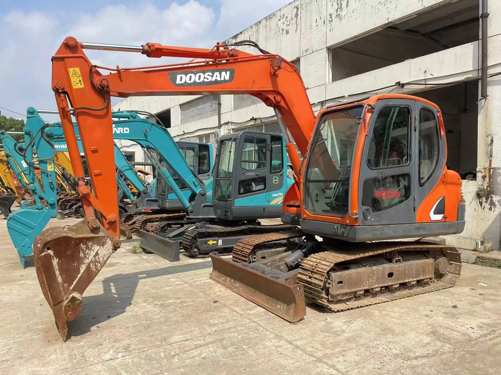 Good Condition of Used Doosan DX75-9C Excavator Ready Original Part High Quality Caterpillar Komatsu Used Excavator on Sale