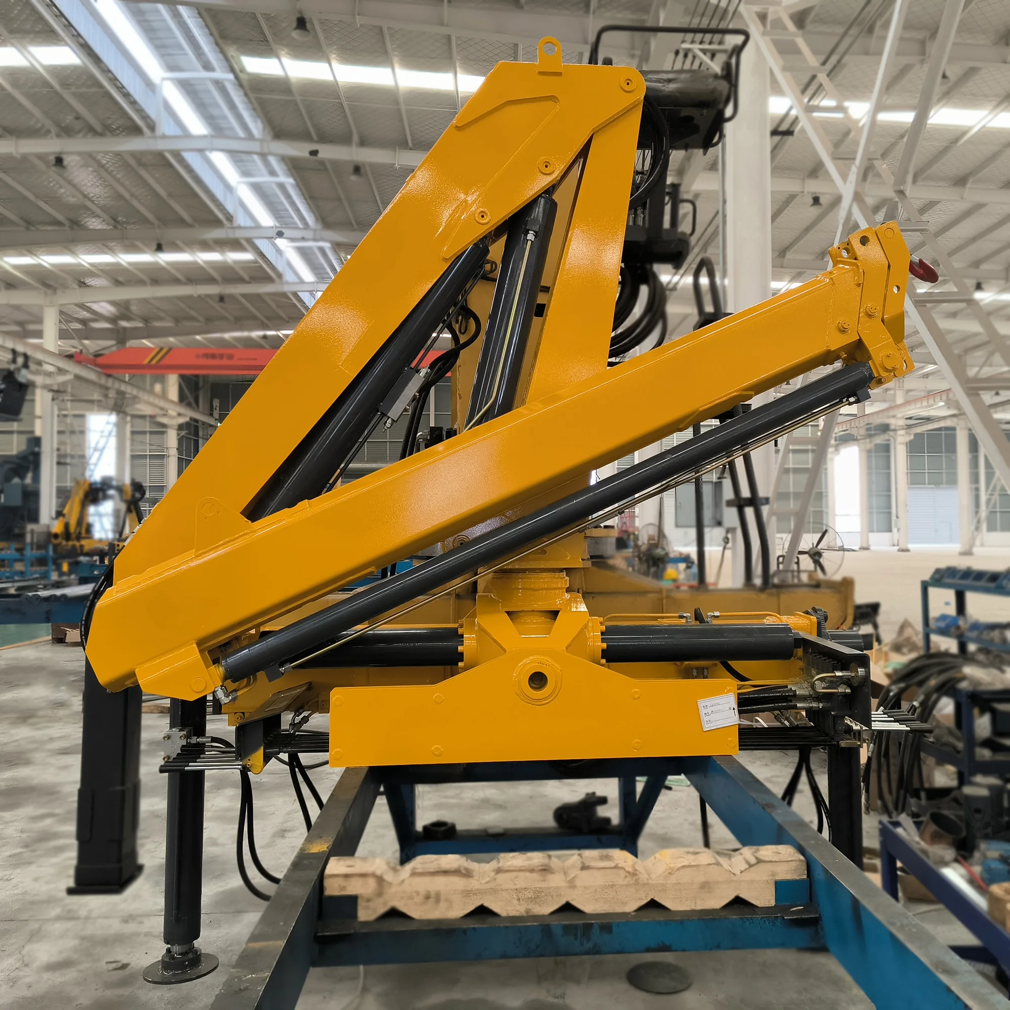 Factory Price 3.2T Loader For Energy Mining Small Hydraulic Knuckle Arm Loader Hinge Arm Manipulator Truck Crane