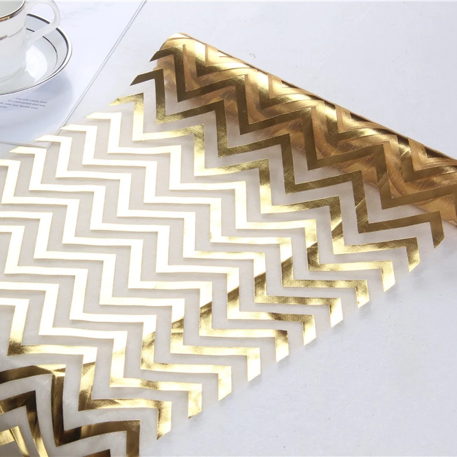 
Nylon organza table runner with bronzed design 