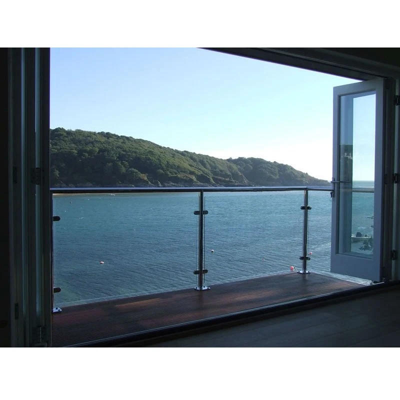 Customized Stainless Steel Balustrade Square Post Glass Railing for Staircase China Manufacture