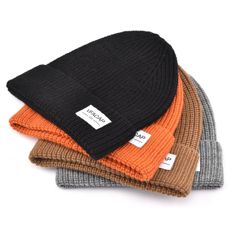 New Fashion Soft Unisex Warm Knitted Beanies Winter Hat Stretch Woven Label 100% Merino Wool Cuffed Beanie Cap With Custom Logo