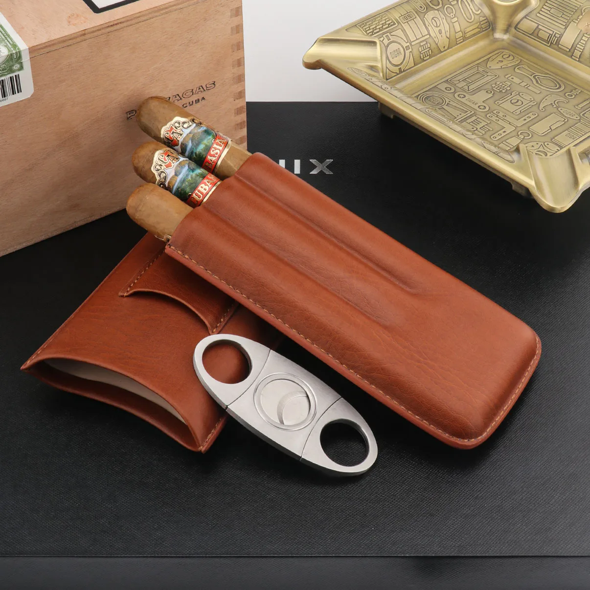Xifei Wholesale Luxury Portable 3 Tube Humidor Cigar Travel Humidor Custom Logo