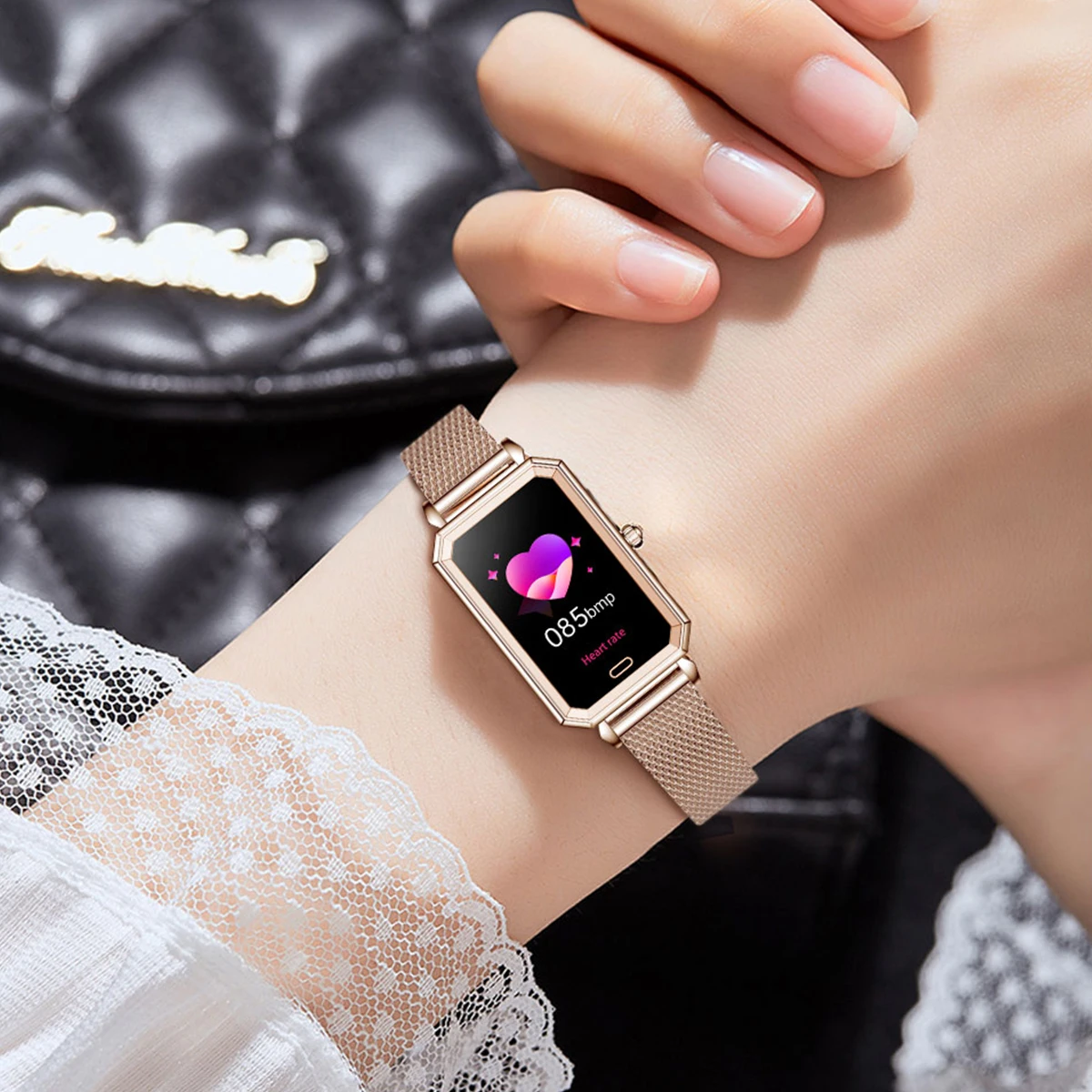 2022 Wristwatch Lady Fashion Smart Watch 1.08 inch Heart Rate Blood Pressure Pedometer Ip68 Waterproof Women Health Smartwatch